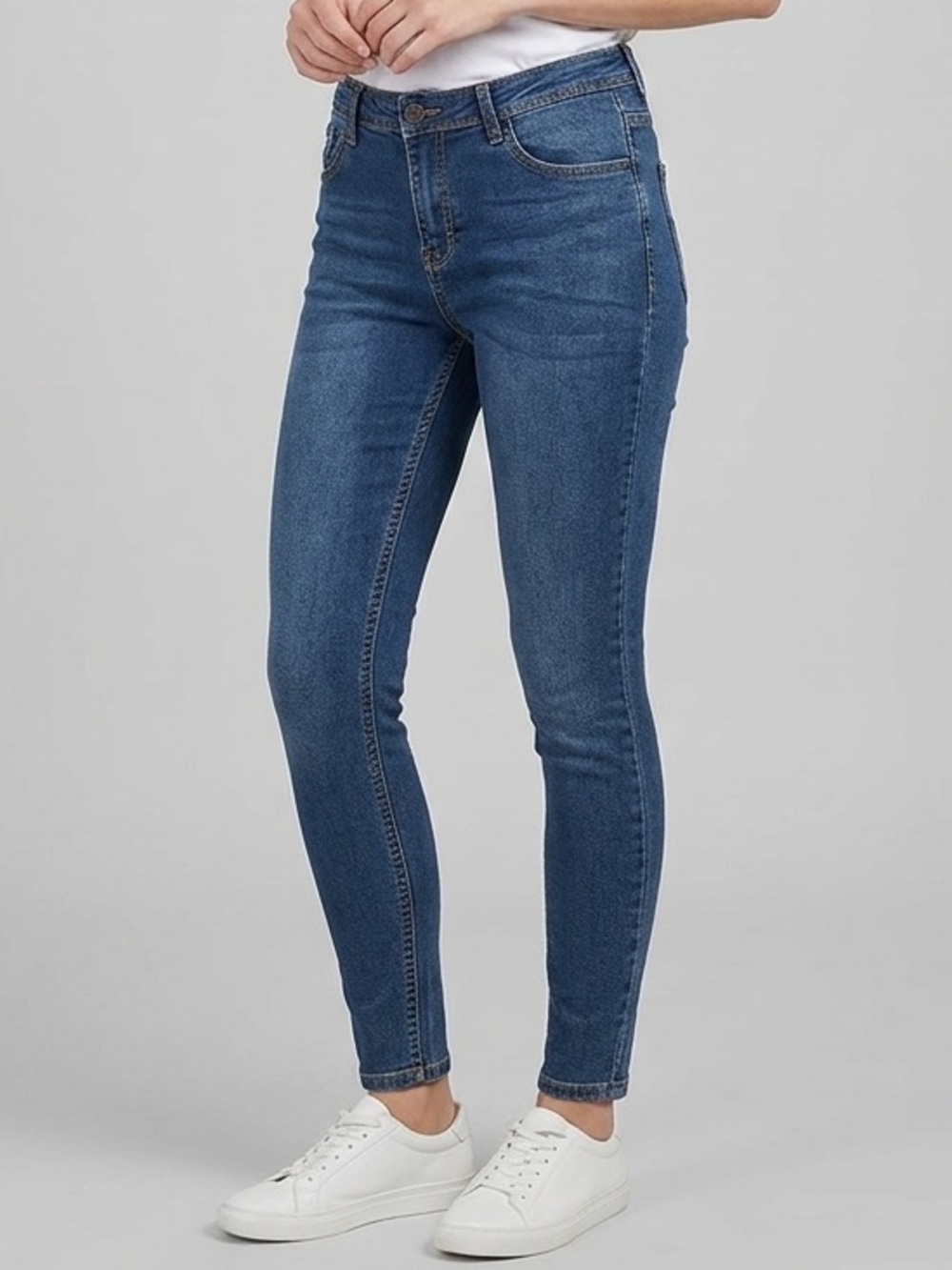 Kensie Effortless Ankle Mid-Rise  in Blue Denim